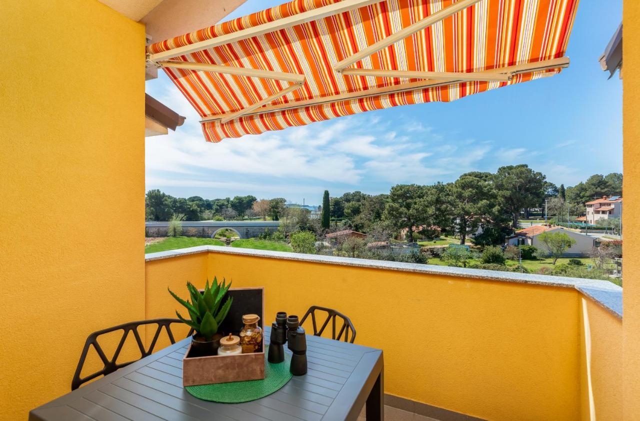 Apartment Vito With Sea View Fažana Extérieur photo
